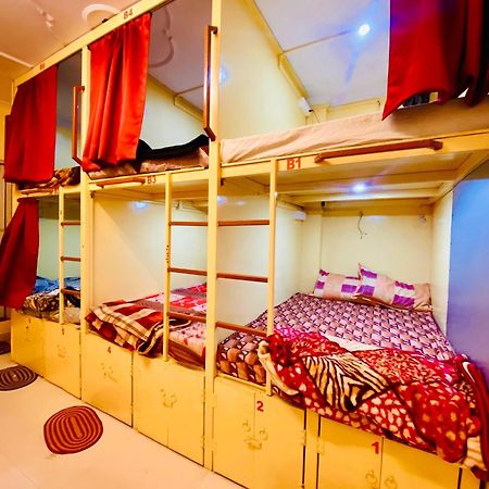 Namo Guest House Only For Indians Varanasi Exterior foto